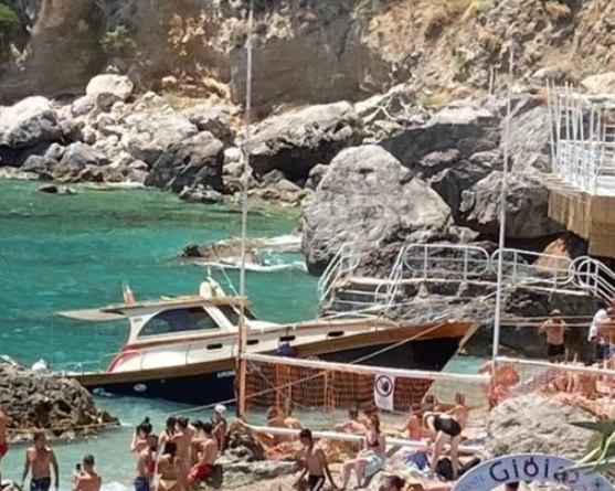 Naufragio sventato a Capri, illesi comandante e passeggeri di una barca partita dalla penisola
