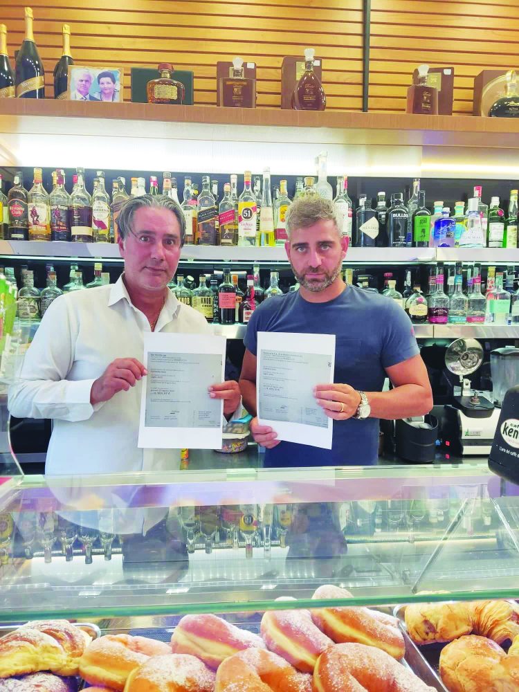 Castellammare, baristi in crisi e rischio licenziamenti: «Paghiamo le bollette oppure gli stipendi»