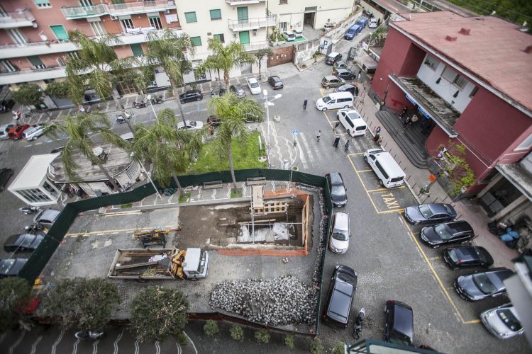 Castellammare. Piazza Unità d’Italia, nessun progetto: i tesori di Stabia resteranno sotto terra