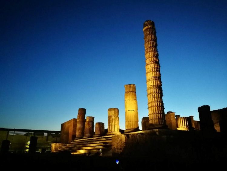 Passeggiate notturne negli Scavi Pompei, venerdì ultimo evento