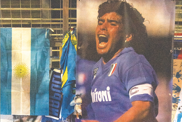 Due anni senza Maradona, il ricordo dei tifosi del Napoli