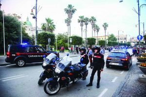 Gragnano, quattro auto distrutte dalle fiamme nella notte