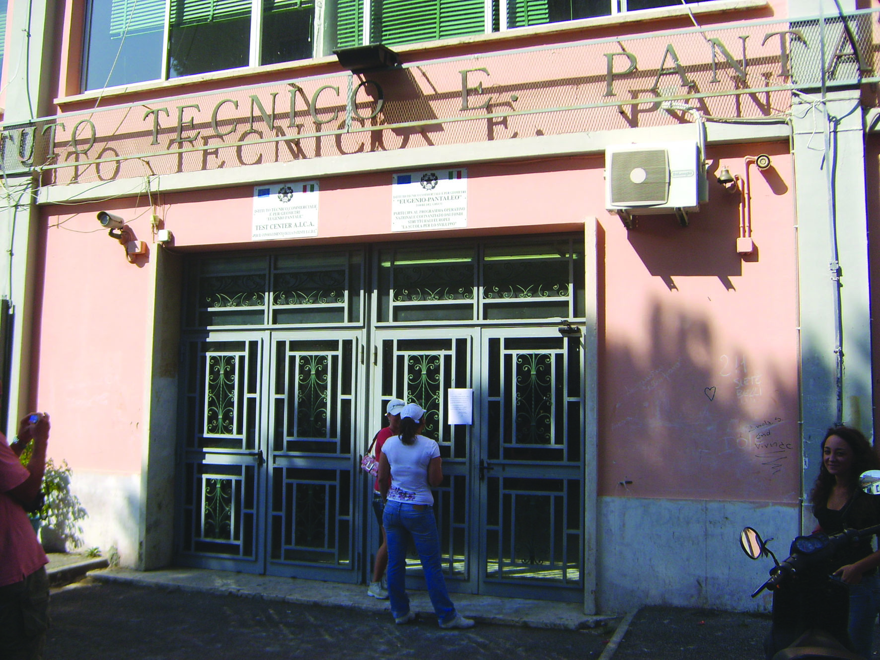 Torre del Greco, lezioni digitali e serre automatizzate al Pantaleo