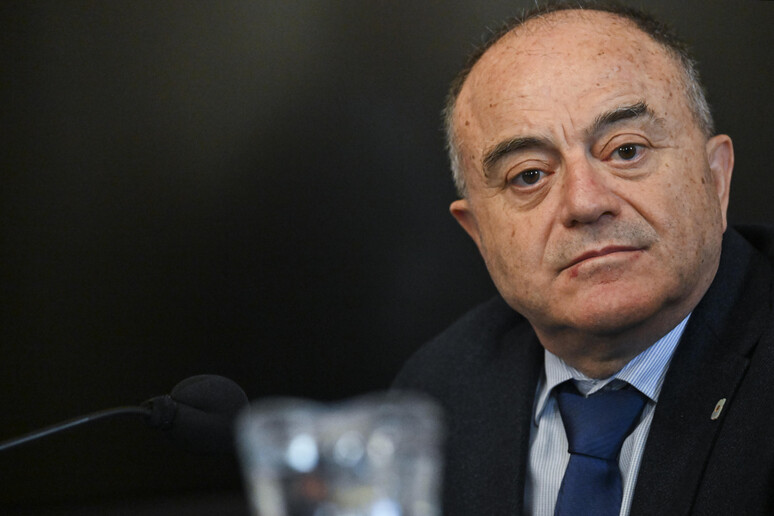 “Gratteri, ti sparo in faccia”, minacce choc al procuratore di Napoli