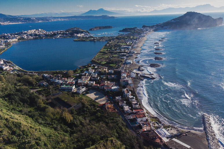 Antincendio boschivo 2026: la Campania schiera 45 nuove unità