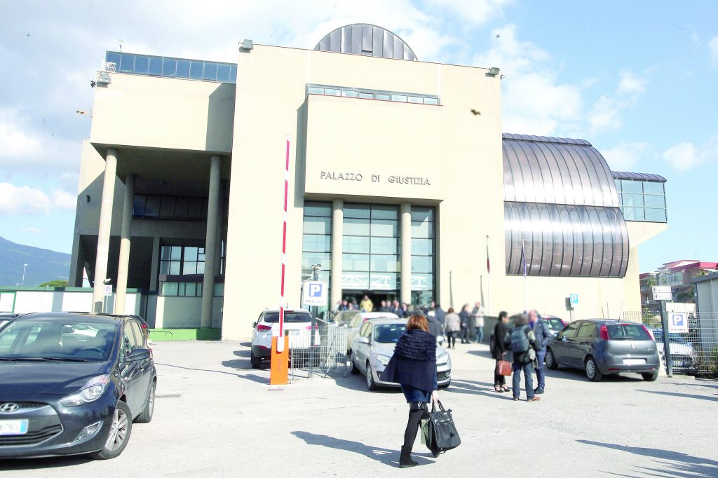 La ricostruzione del Gip «I segreti della faida nel clan Cesarano