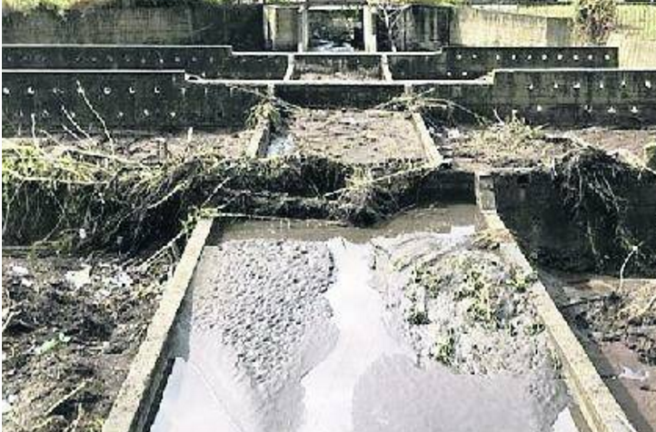 Campania sotto scacco: fango, frane e porti chiusi in una giornata di allerta infinita