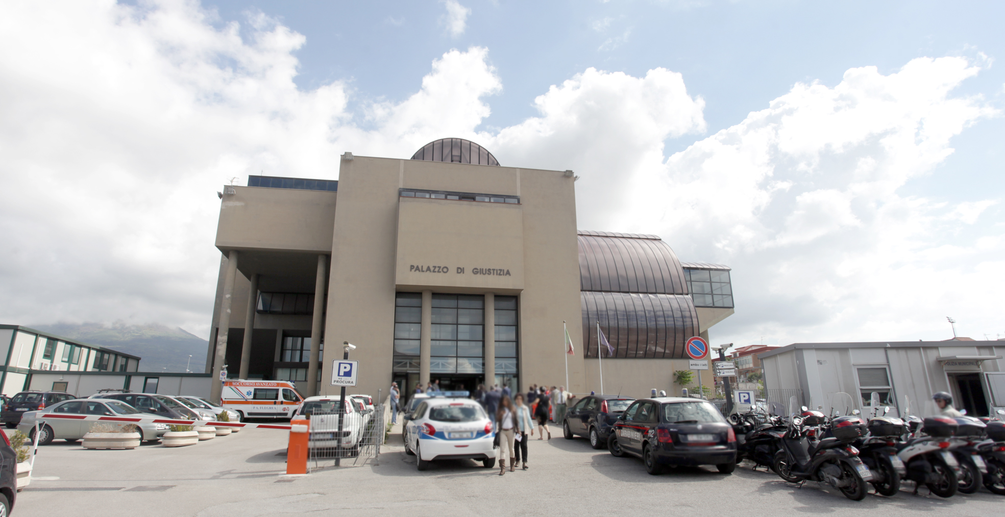 ESCLUSIVA M+ | Abusi su due studentesse: in attesa della sentenza contro bidello del liceo di Castellammare