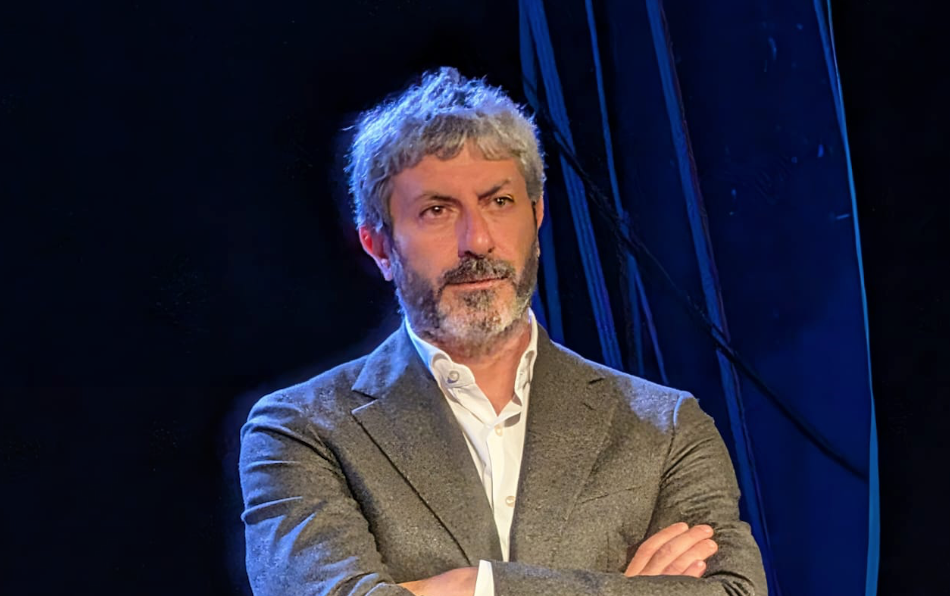 Scoppia il caso delle «barelle noleggiate» all’Ospedale del Mare di Napoli