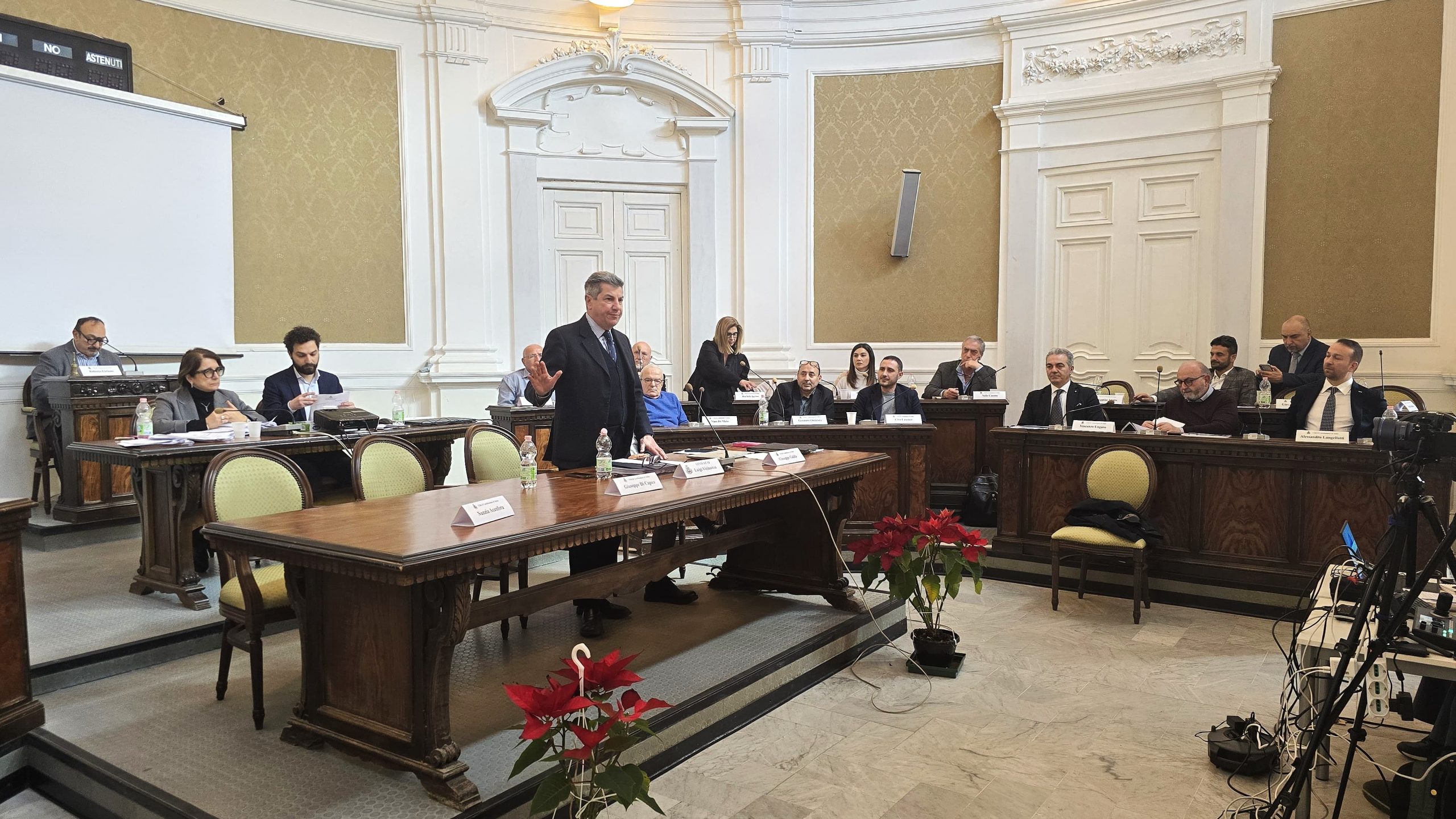 Castellammare. Dubbi sulla legittimità dell’iter per il Puc, Base Popolare: «La giunta chiarisca»