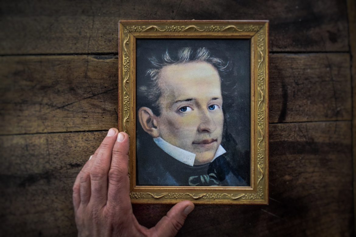 Un secolo di lettere e numeri. L’epopea dell’istruzione: dall’analfabetismo ad oggi