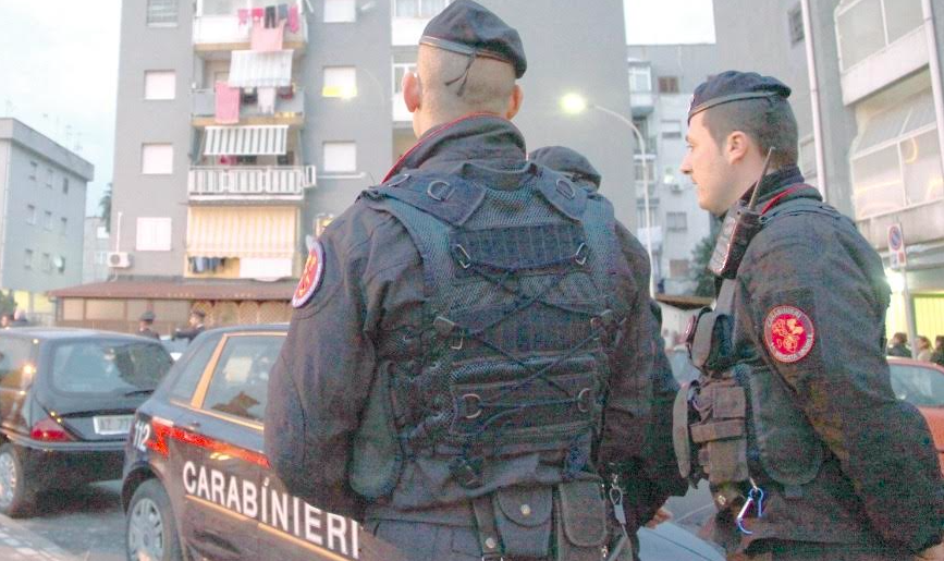 Droga a domicilio a Castellammare: preso il pony express della piazza di spaccio/il nome