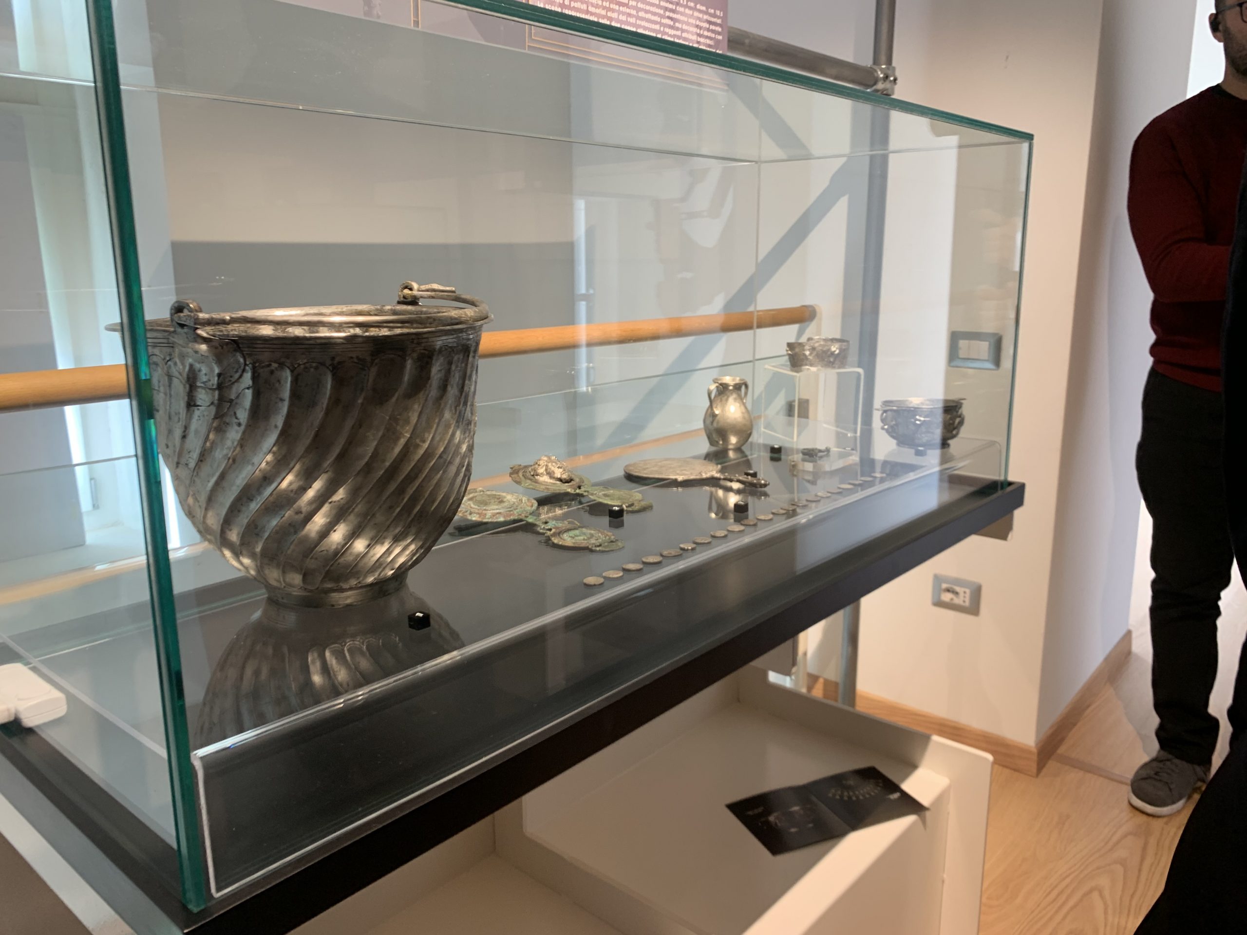 Al Matt di Terzigno la nuova esposizione di ori e preziosi e l’omaggio all’archeologa Caterina Cicirelli