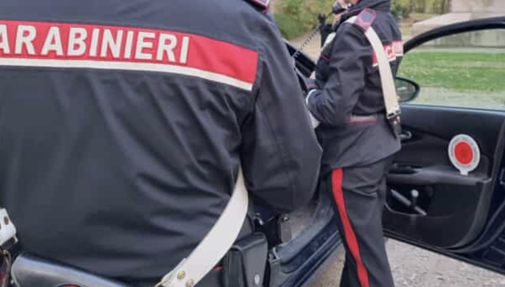 Napoli, il sistema truffe del clan: un esercito di tossici al servizio della camorra