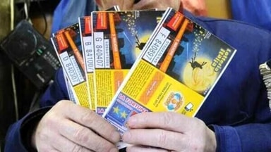 Giocano sei ambi, quattro terni e una quaterna: Poggiomarino fa il pieno al Lotto, maxi vincita in una tabaccheria