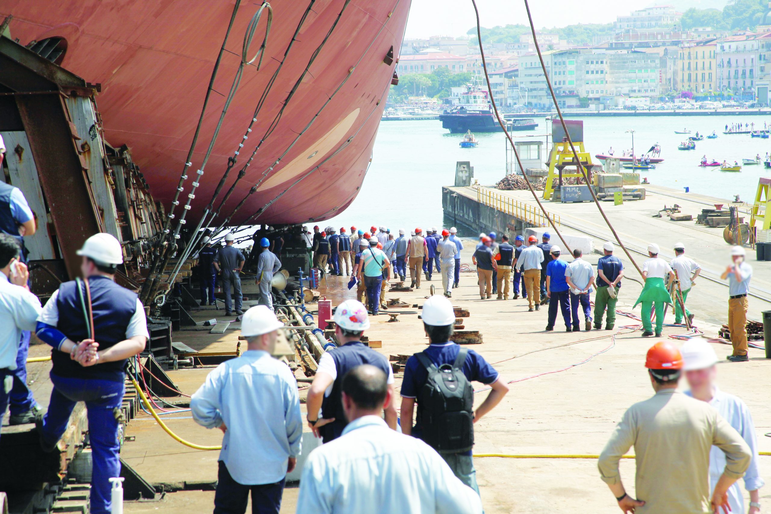 Fincantieri. Commesse per 5 miliardi di euro, il cantiere di Castellammare sarà potenziato