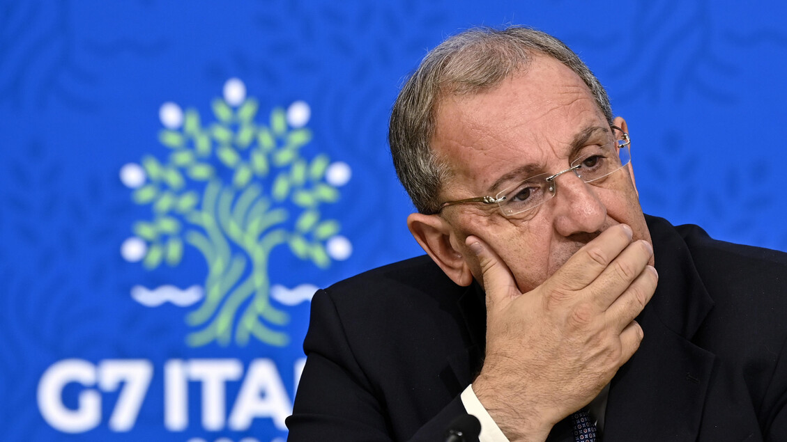 Bagnoli: un secolo di acciaio, un millennio di scorie. Corsa contro il tempo per la bonifica