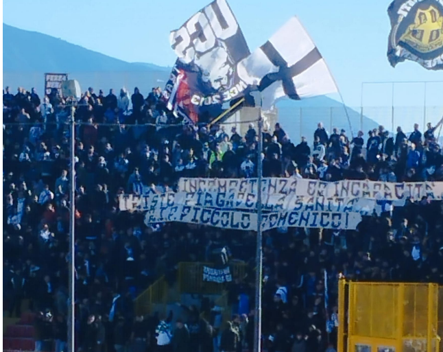 Tutti contro tutti nel girone I Savoia, il finale è da brividi