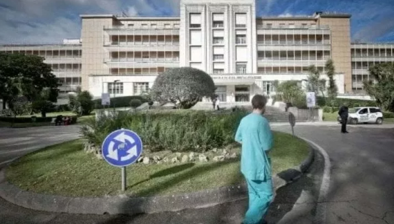 Il cardiochirurgo sul caso-Monaldi: «Cuore sbagliato? La drammatica scommessa per salvare il bambino»