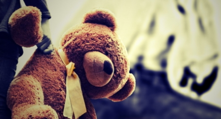 Lite a coltellate alla periferia di Sarno, due giovani di Poggiomarino in ospedale: uno è minorenne