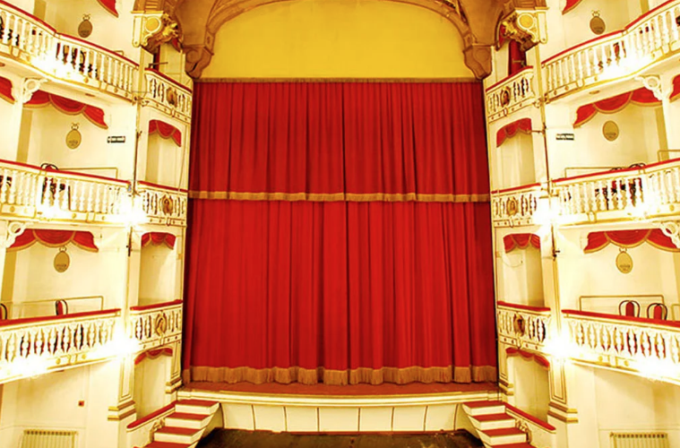 Alessandro Gassmann: «Il mio aiuto per il Sannazaro»