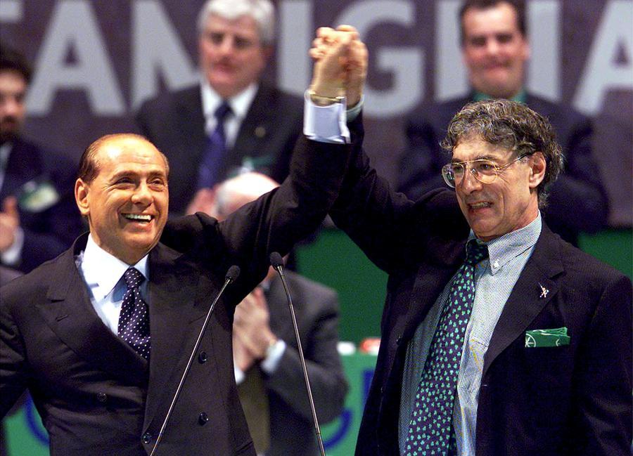 L’eclissi del Senatùr: Maroni, Salvini e la fine dell’era Bossi