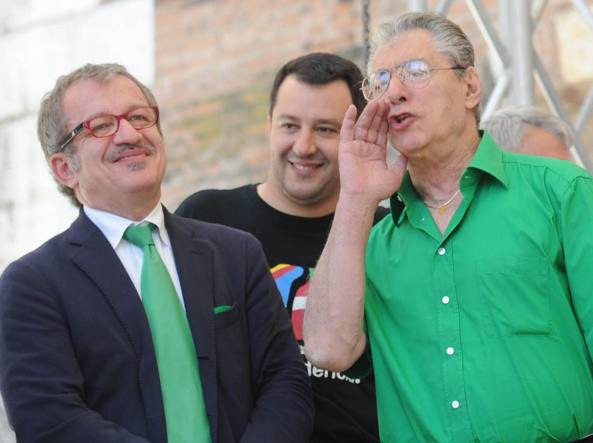 Umberto Bossi e le radici del Carroccio: il ritratto intimo tra affetti e potere