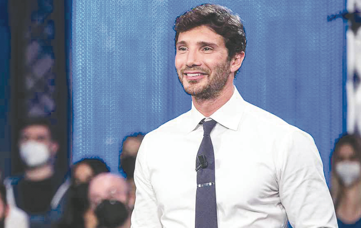 Stefano De Martino: “Ho iniziato a studiare per Sanremo, sto pedalando”