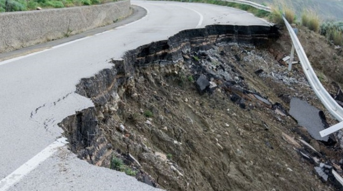 Fiume Sarno. Caso Campania in commissione: «Alluvioni causate dall’impermeabilizzazione selvaggia»