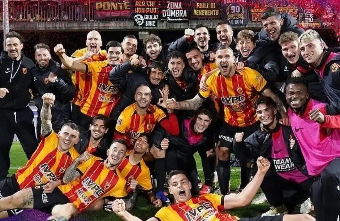 Floro Flores, dal flop Angri alla promozione in B col Benevento