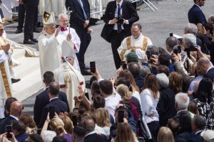 Il saluto del Papa ai fedeli