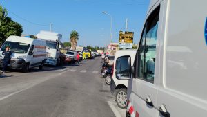Caro carburanti, la protesta tra Torre Annunziata e Castellammare | LE FOTO